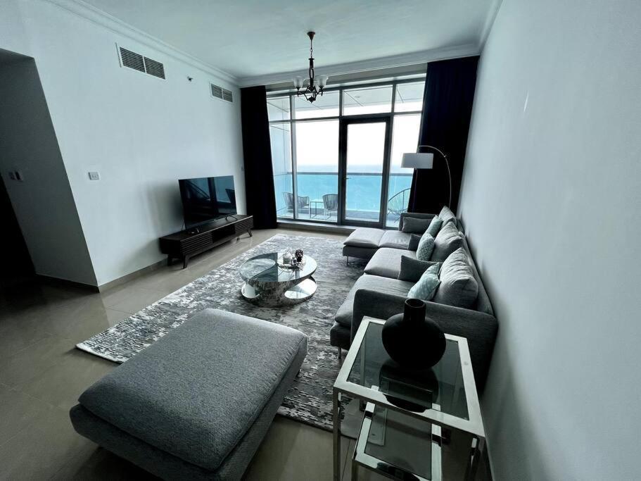 Luxury Full Sea View Flat Apartment Ajman Exterior photo