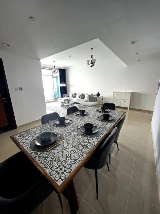 Luxury Full Sea View Flat Apartment Ajman Exterior photo